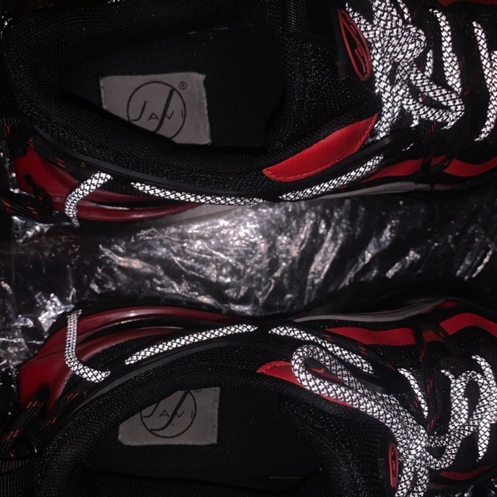 JAVI Designer Sneaker’s